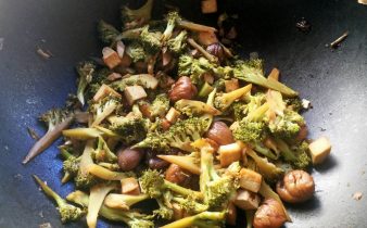recette sauté brocoli tofu châtaignes