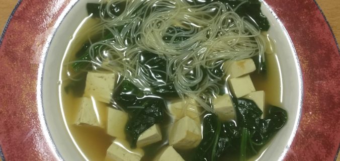 soupe chinoise tofu épinards