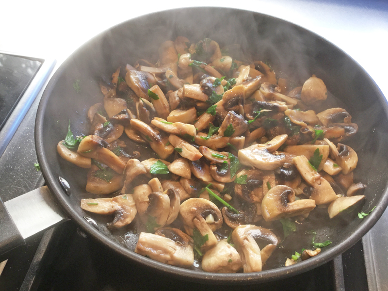 champignons sautés ail et persil